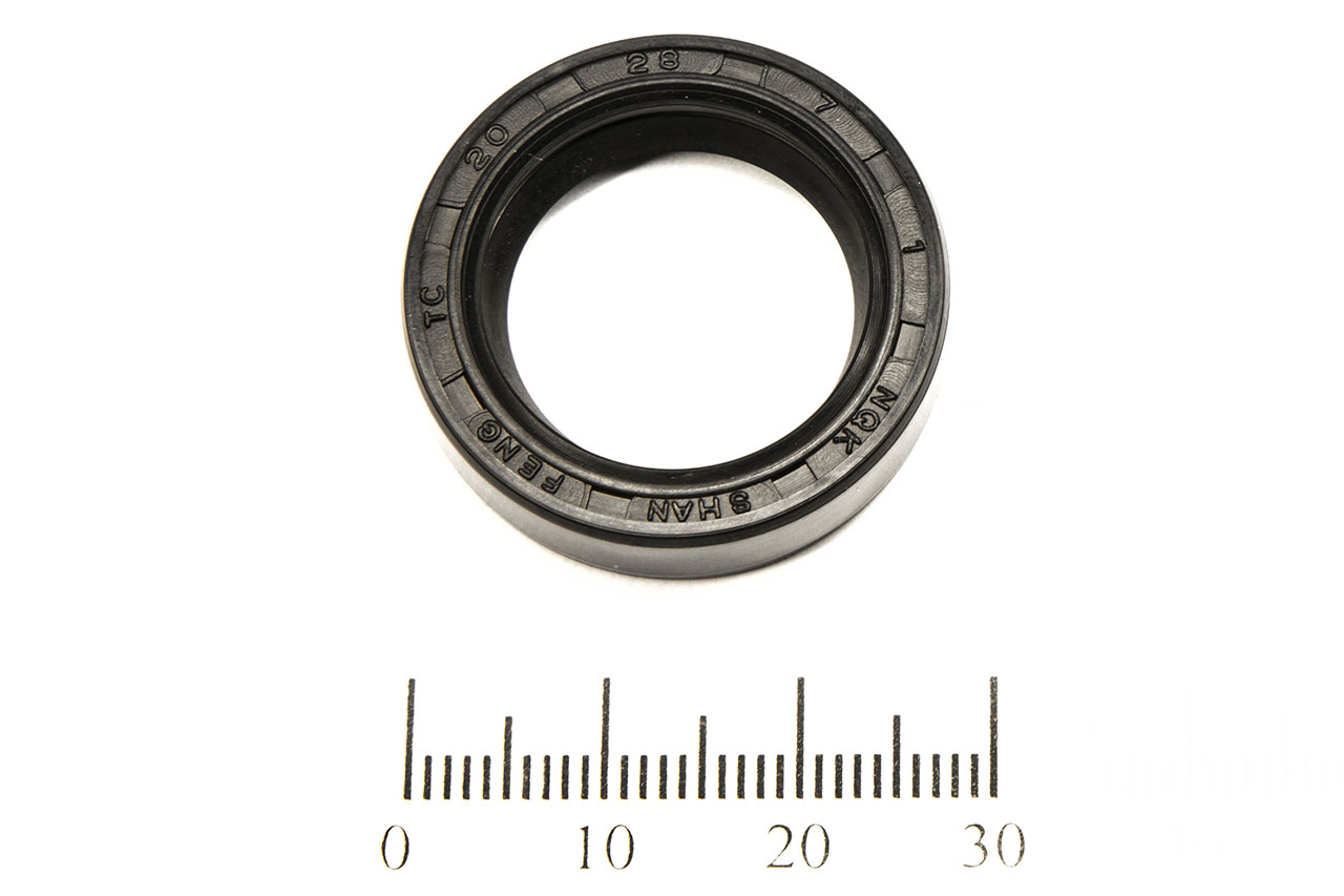 Сальник (манжета армированная) 2-20х28х7